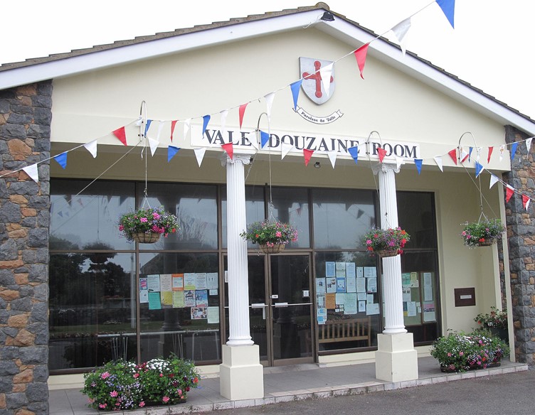 Vale Douzaine Room