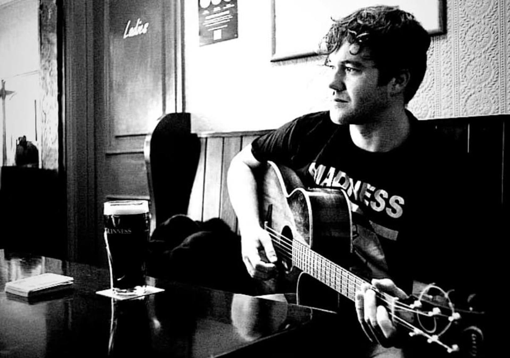Stuart Leach @ The Doghouse