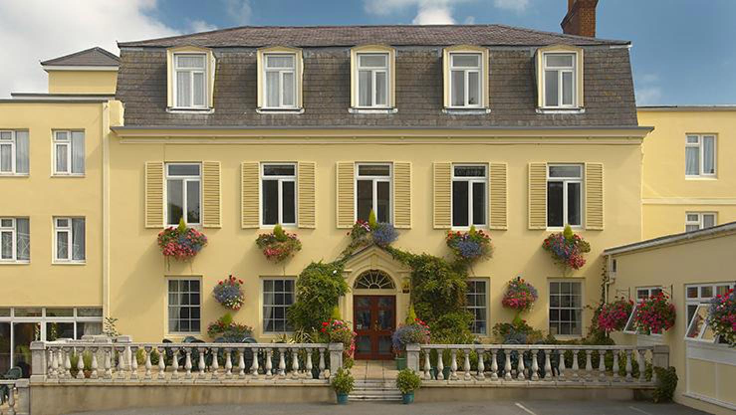 Les Rocquettes Hotel