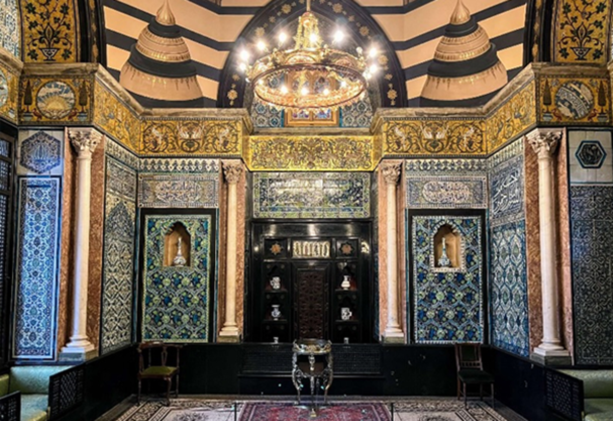 THE HOME BEAUTIFUL: PRE-RAPHAELITE INTERIORS