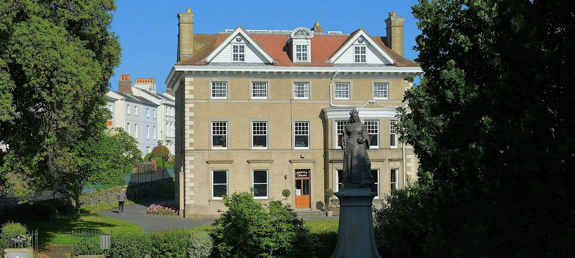 Introducing the Priaulx Library (guided tour)
