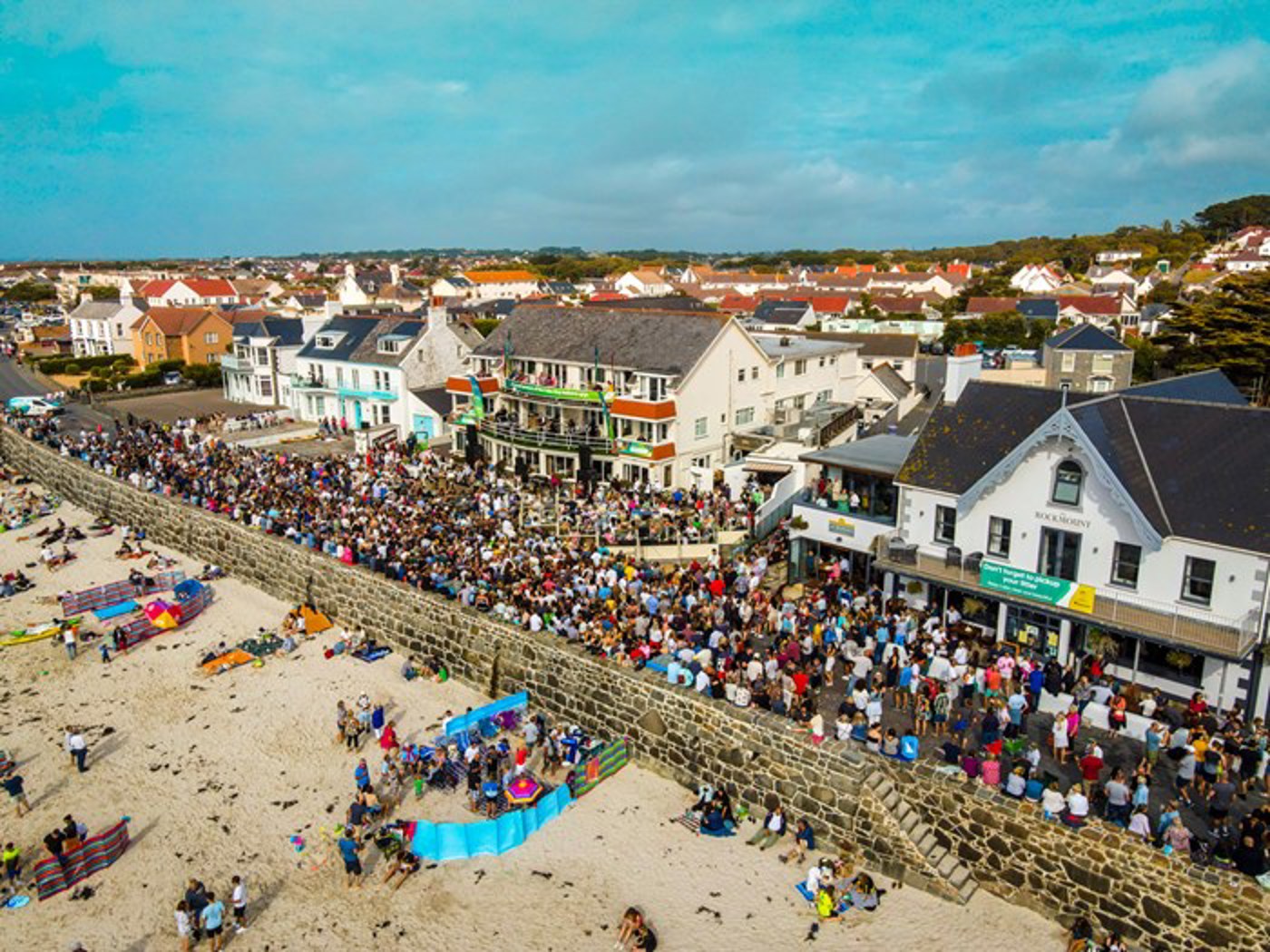 Cobo Balcony Gigs