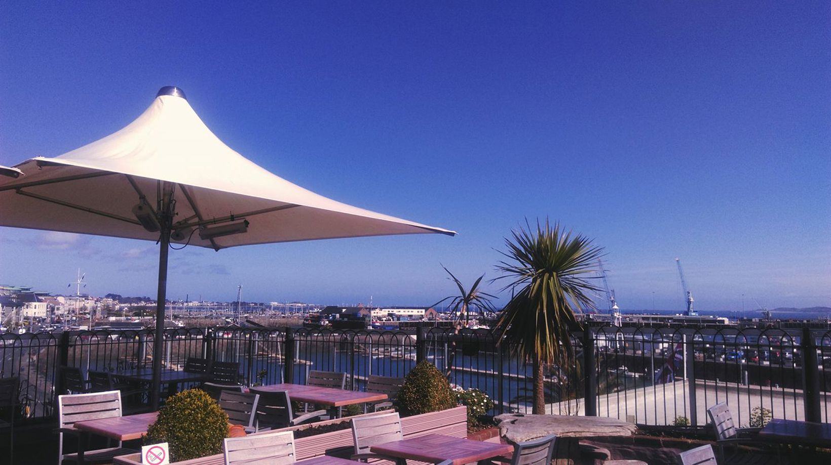 The Terrace Garden Cafe