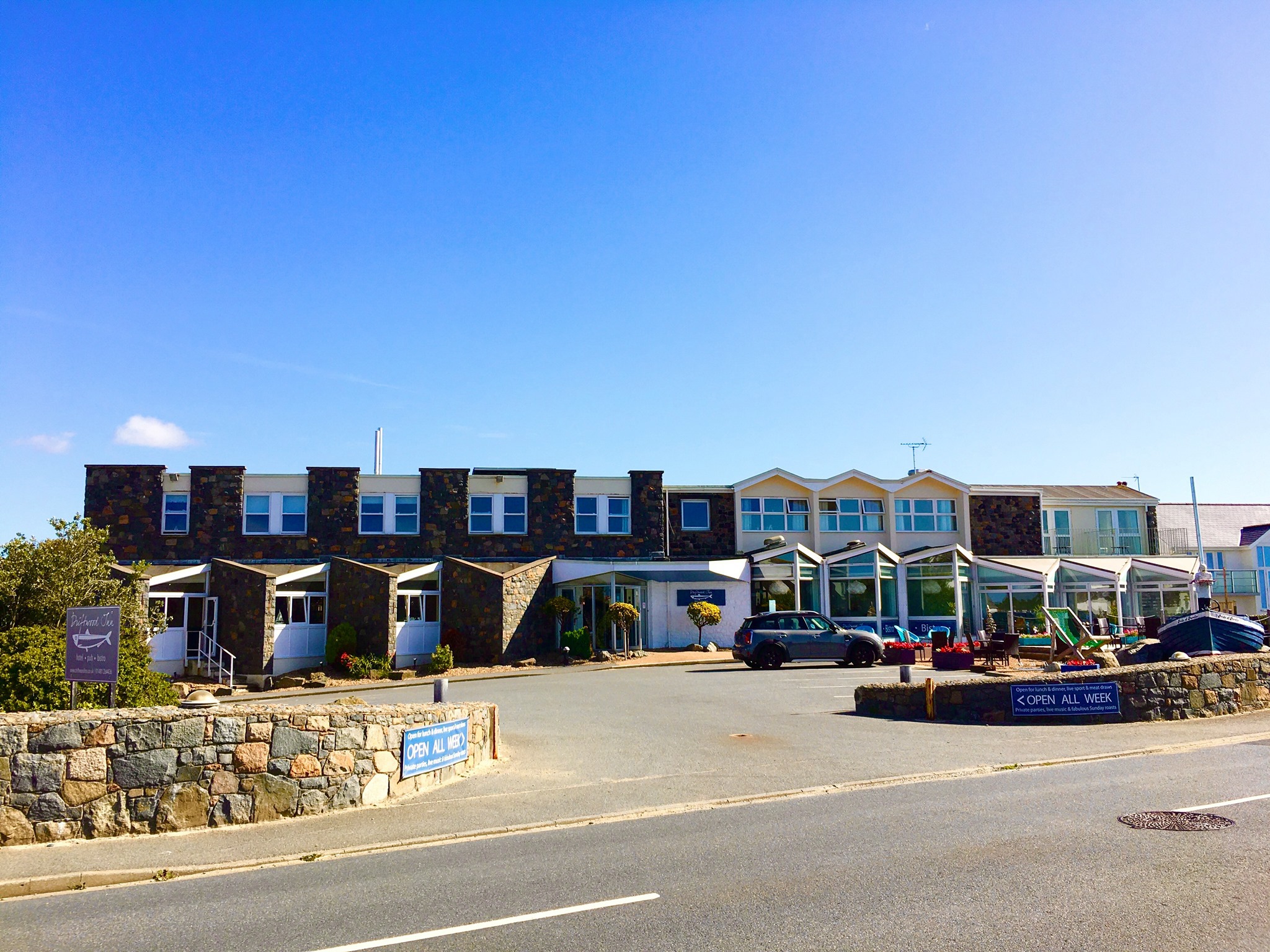 The Driftwood Inn