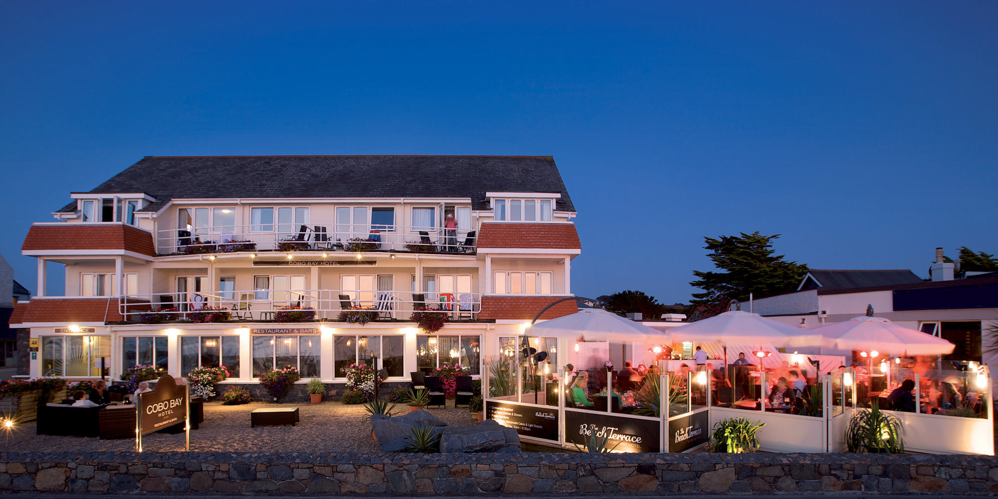 Cobo Bay Hotel