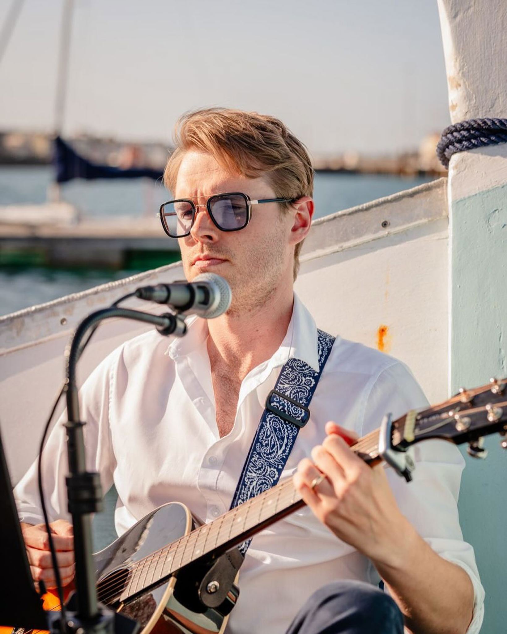 Nathanial Eker-Male - LIVE at The Duck