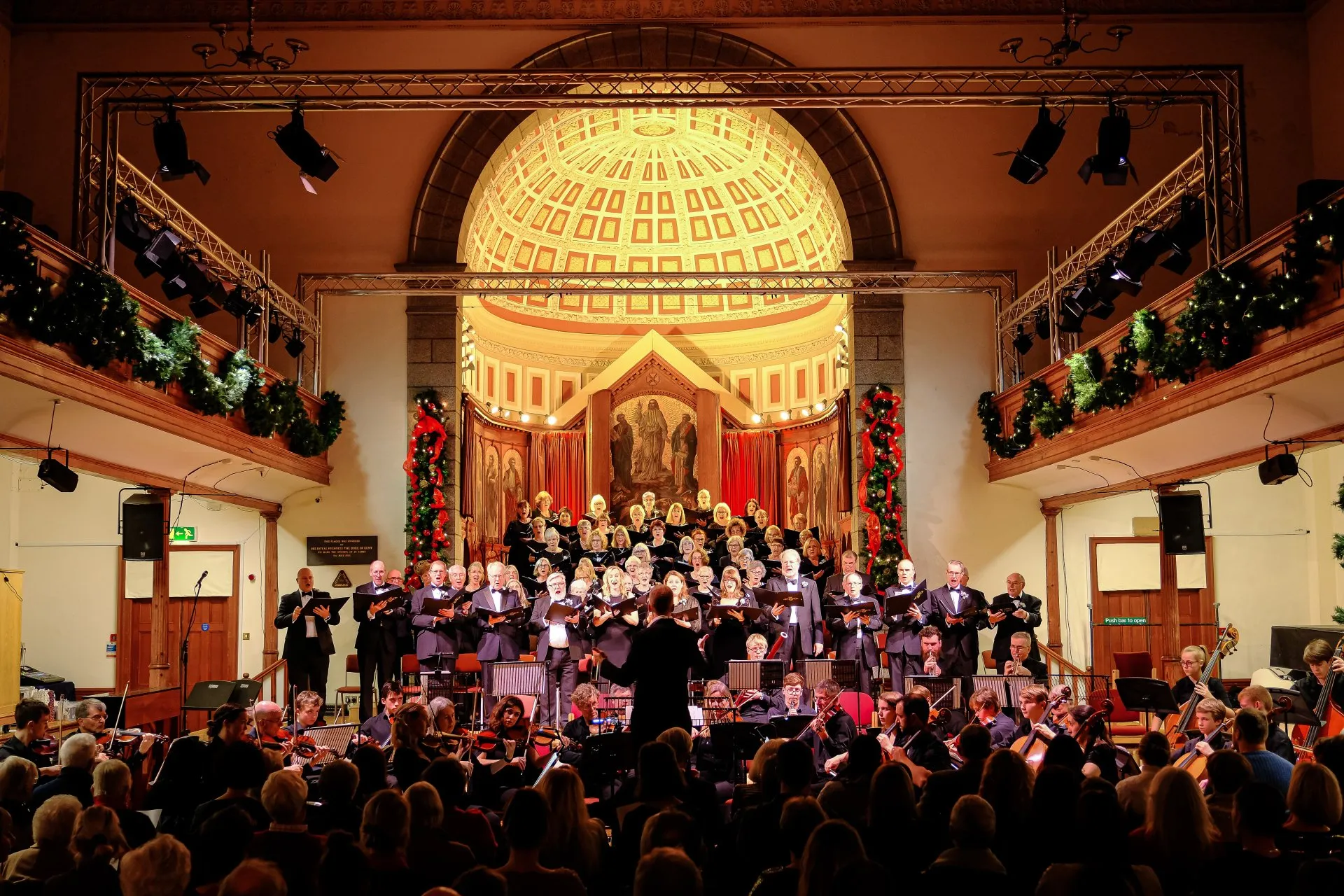  Guernsey Choral and Orchestral Society - A Christmas Concert